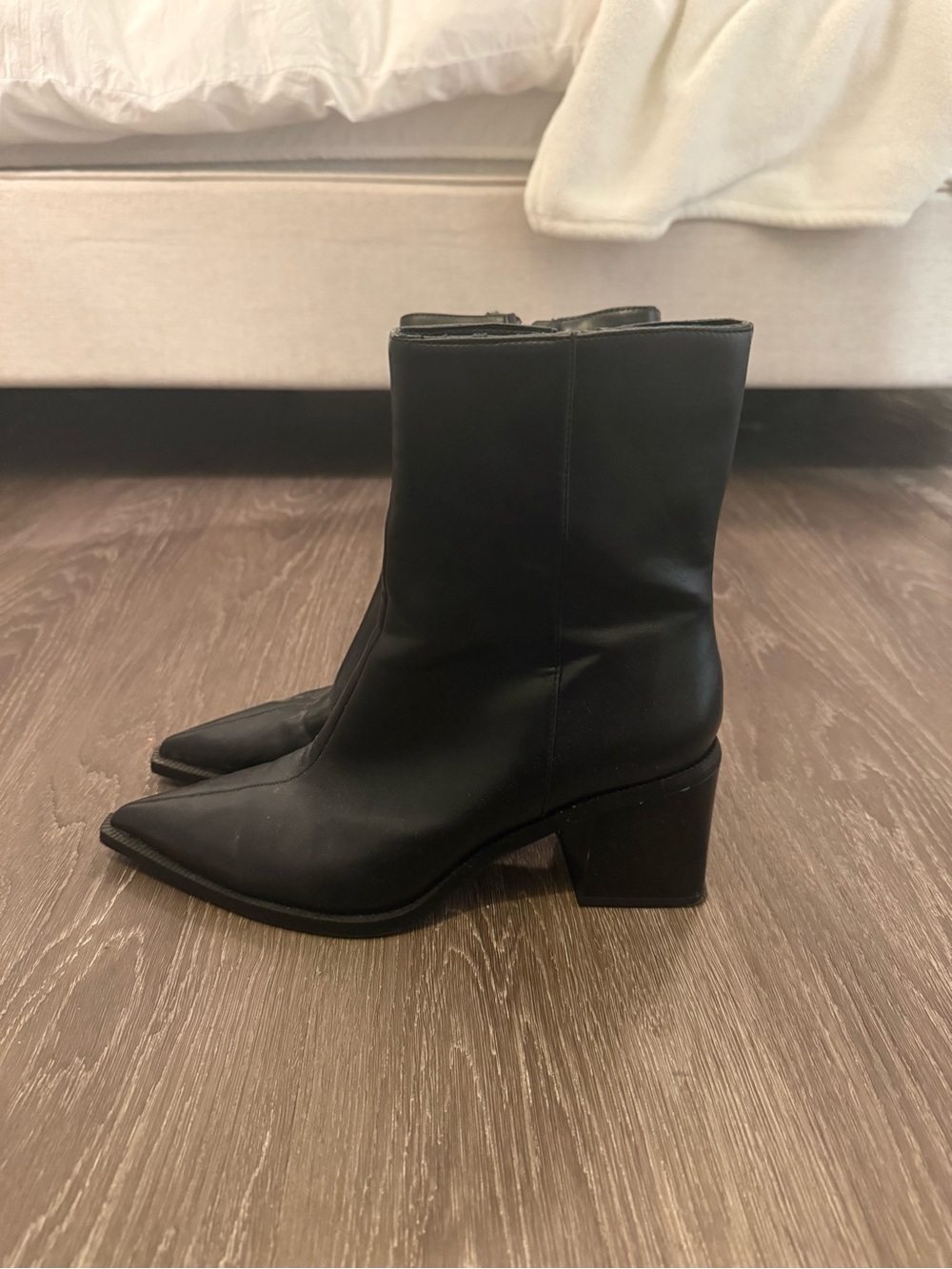 Zara Black Pointed-Toe Mid-Calf Block Heel Boots